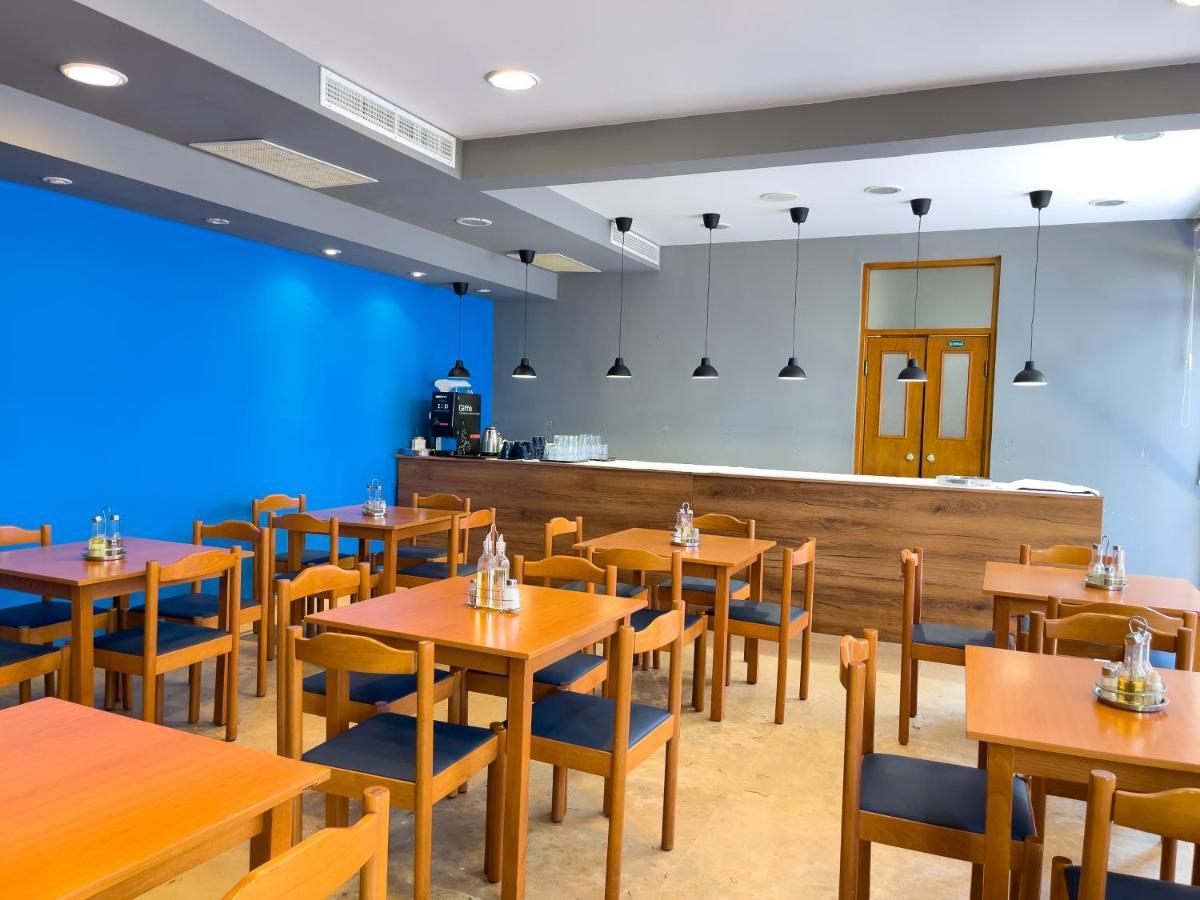 Grand - Premium Rooms & Apartments 셀스 외부 사진